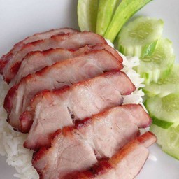 ข้าวหมูแดง