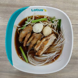 ก๋วยเตี๋ยวตีนไก่ (ก๋วยเตี๋ยวต้มยำฮาลาล)