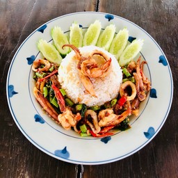 ข้าวพริกแกงทะเล