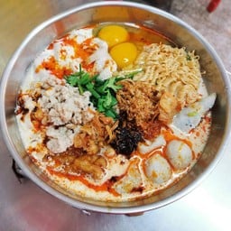 มาม่าหม้อไฟไข่ตอก size L