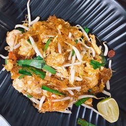 ผัดไทยวุ้นเส้น