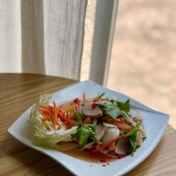 ยำหมูยอ