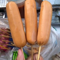 ลูกชิ้นปิ้งซอยเทพนม