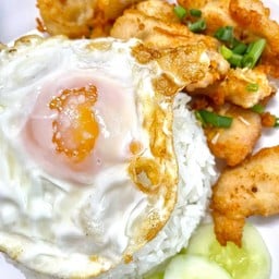 ข้าวไก่ทอด