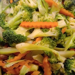 ผัดบล็อกเคอรี่ เจ