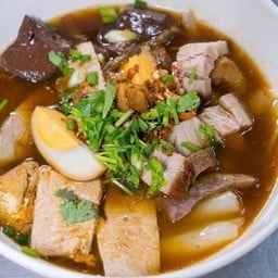 ก๋วยจั๊บหมู