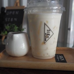 นมสดน้ำผึ้ง