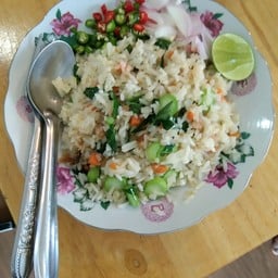 เจ๊ดอกไม้ อาหารตามสั่ง