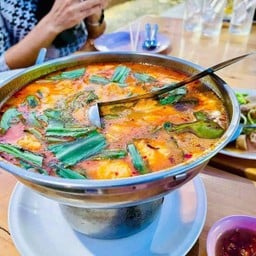 ต้มยำรวมทะเล-ข้น