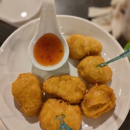 นักเก็ตไก่ทอด (6ชิ้น)