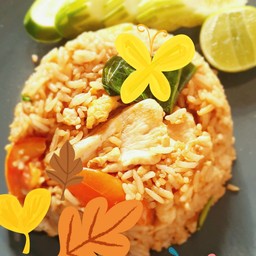 ข้าวผัดโบราณไก่