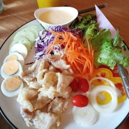 สลัดปลา