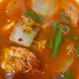 แกงส้มกุ้งผักรวม (กับข้าว)