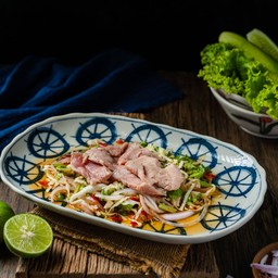 ยำเนื้อสด