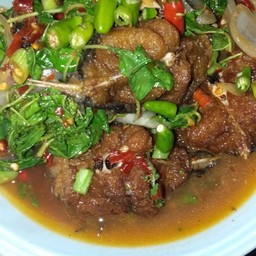 กะเพราปลาดุก