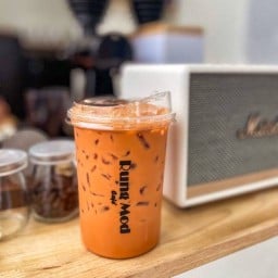 รังมดคาเฟ่ บ้านไม้ร้อยปีชุมพร