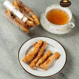 Crispy cheese sticks