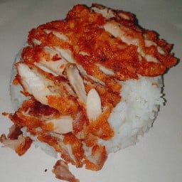 ข้าวหมูทอด  ไก่ทอด2พี่น้อง สาขา1