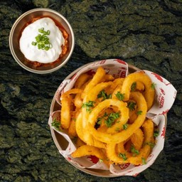 Curly fries kimchi sour cream