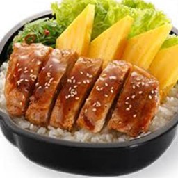 ข้าวหน้าไก่ย่างเกลือ