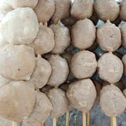 อนันต์ ลูกชิ้นทอด เดชอุดม2