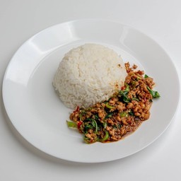 ข้าวกะเพราหมูสับ