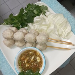 ลูกชิ้นเอ็นหมูสิงห์บุรี