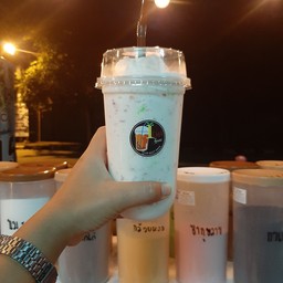 โยเกิร์ตปีโป้ปั่น