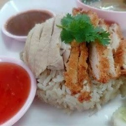 ข้าวมันไก่รวม(ไก่ต้ม+ไก่ทอด)