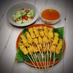 หมูสะเต๊ะ เสี่ยกอล์ฟ เจ้าอร่อย บางบอน4 ไม่มีสาขา