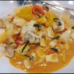 หมึกไข่เค็ม