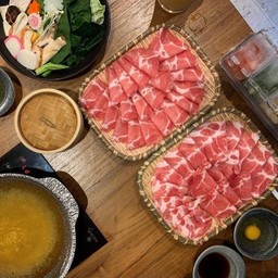 Buta (pork) signature set