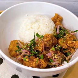 ข้าวยำไก่แซ่บ