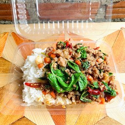 ข้าวกระเพราเนื้อสับ