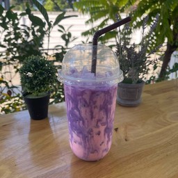 นมชมพูเผือกหอมลาวา