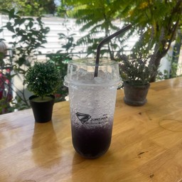 บลูเบอรี่โซดา