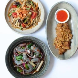 ยำลับลับ..แอบขายหลังบ้าน เชียงใหม่แลนด์