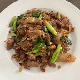 ผัดซีอิ้วหมู