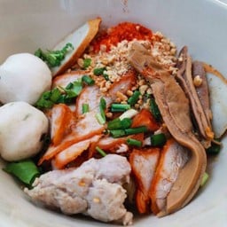 ก๋วยเตี๋ยวหมู