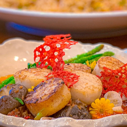 หอยเชลล์ผัดซอสเซี่ยงไฮ้