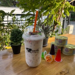 นมหมีปั่นปีโป้