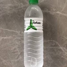 น้ำดื่ม