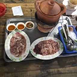 จิ้มจุ่มหมูทะเลชุดใหญ่