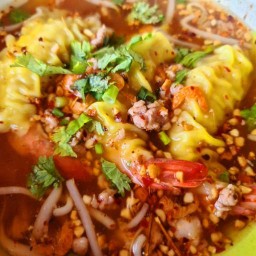 ร้าน เฮียชู เนื้อตุ๋น&หมูตุ๋น ข้าวขาหมู