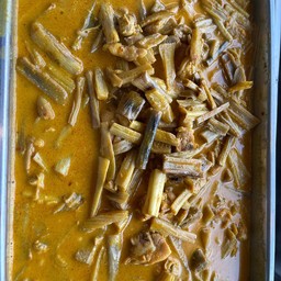 แกงไก่หยวกกล้วย