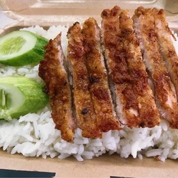 ข้าวหมูทอด สันนอก (พิเศษ)