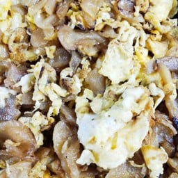 ไชโป๊ผัดไข่ (กับข้าว)