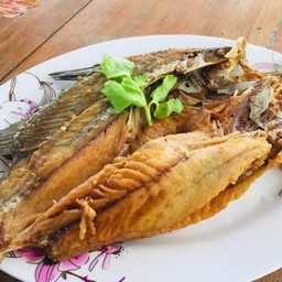ปลากระพงทอดน้ำปลา