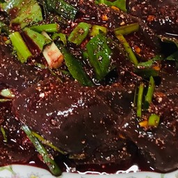 ก้อยตับเนื้อ