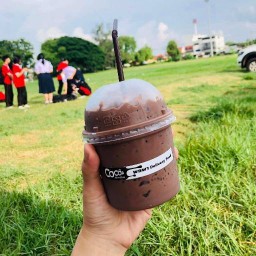 โกโก้ เจ้มจ้น